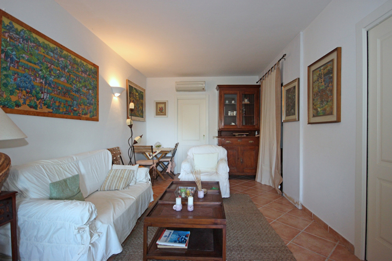 vendite al borgo di porto san paolo, soggiorno