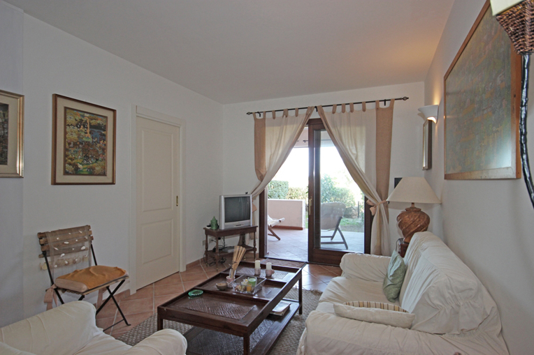 vendite al borgo di porto san paolo, soggiorno