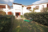 Trilocale con due bagni, veranda e giardino