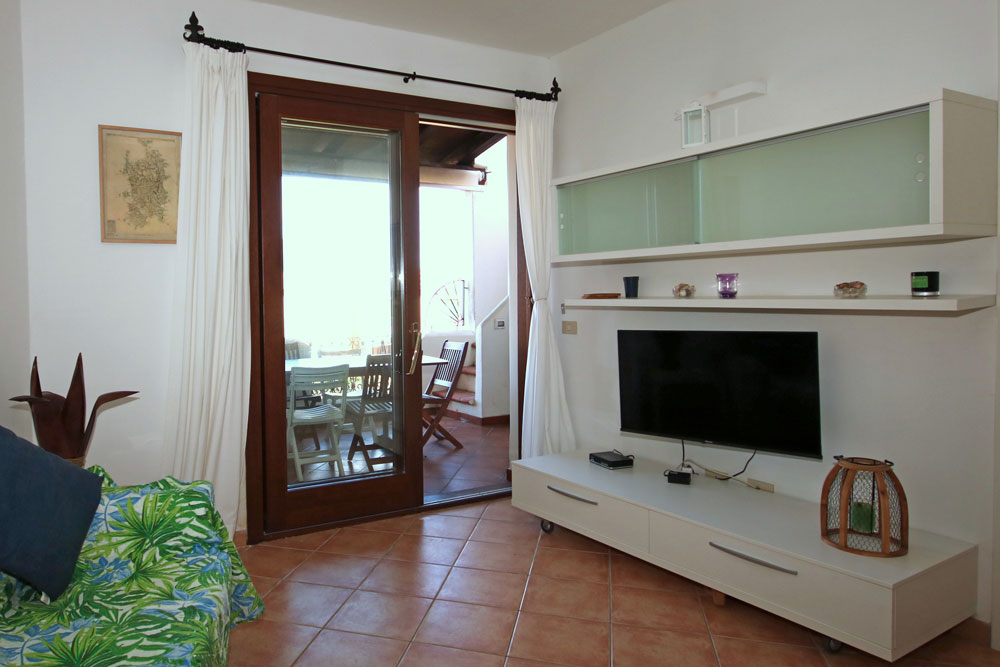 vendite al borgo di porto san paolo, vista Tavolara dalla Veranda