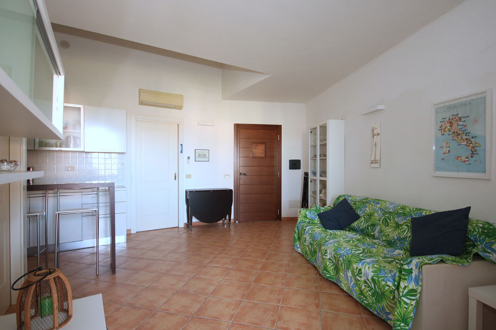 vendite al borgo di porto san paolo, solarium