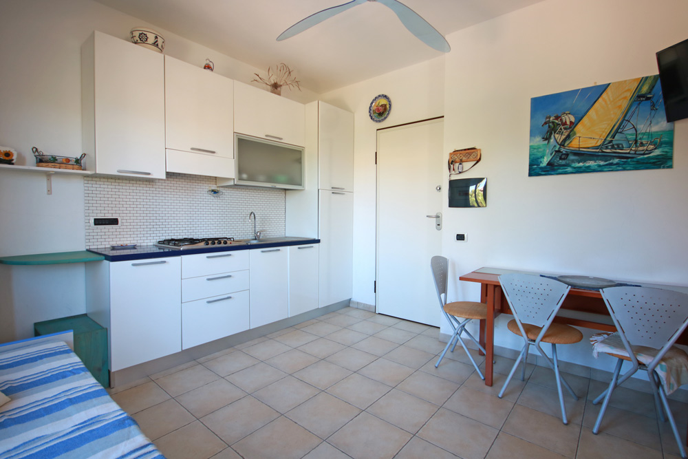 veranda vista tavolara-immobiliare oikos porto san paolo