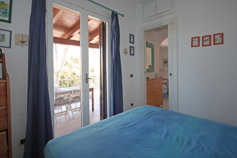 bagno Camera matrimoniale 1-immobiliare oikos porto san paolo