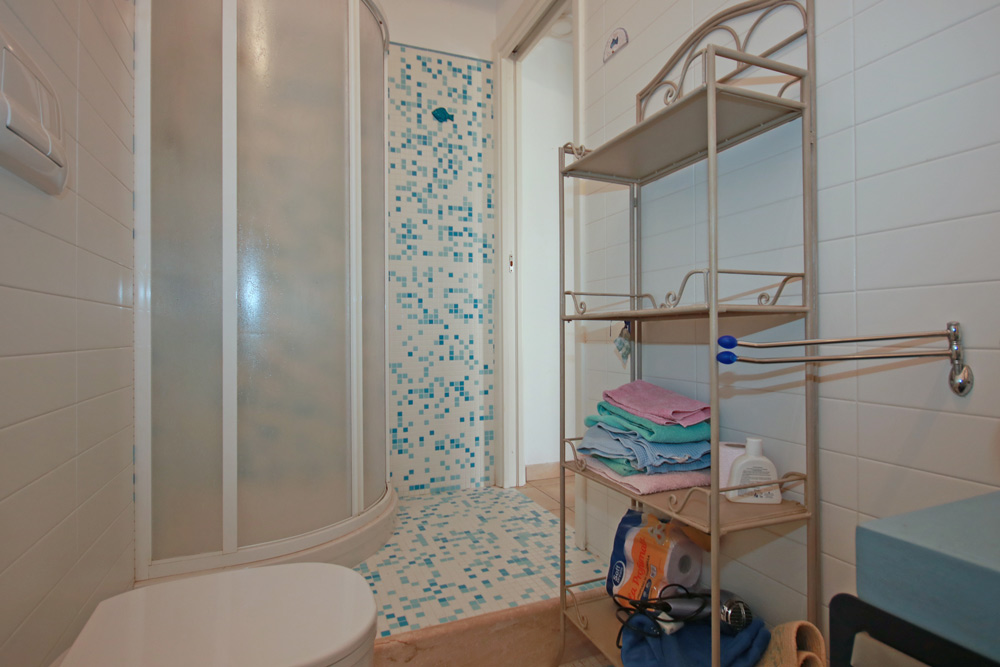 terrazzino-immobiliare oikos porto san paolo